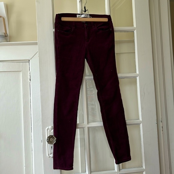 Joe Fresh maroon corduroy skinny cords, size 2, short zipper - Picture 2 of 7